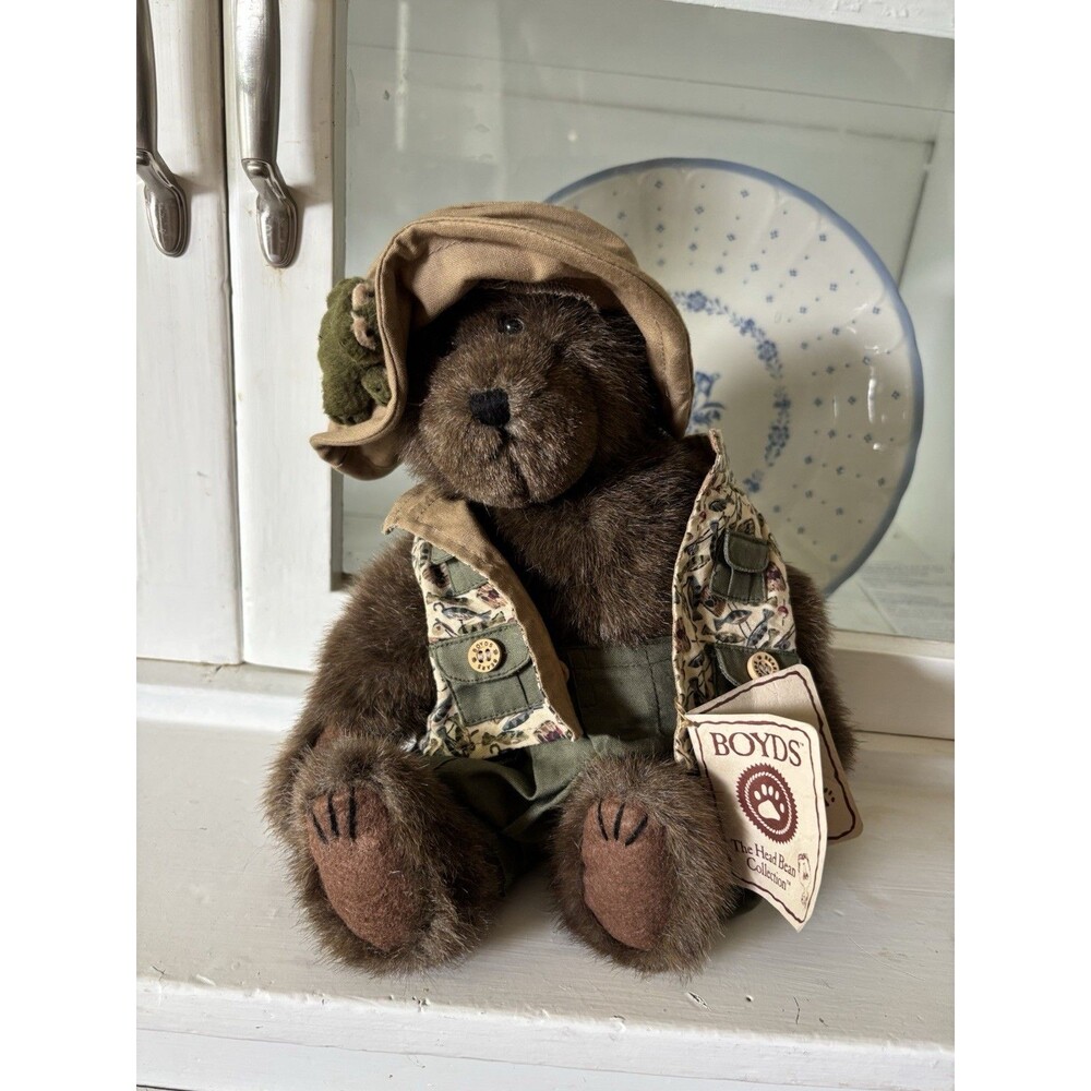 NWT Boyd’s Bear Orvis T. Fisher Teddy Bear With Tad Pole